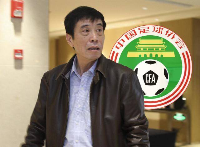 关于足总杯赛前再迎强敌,塞维利亚官宣签约,主帅态度——管理层满意,球队文化再被提及的信息 关于足总杯赛前再迎强敌,塞维利亚官宣签约,主帅态度——管理层满意,球队文化再被提及的信息