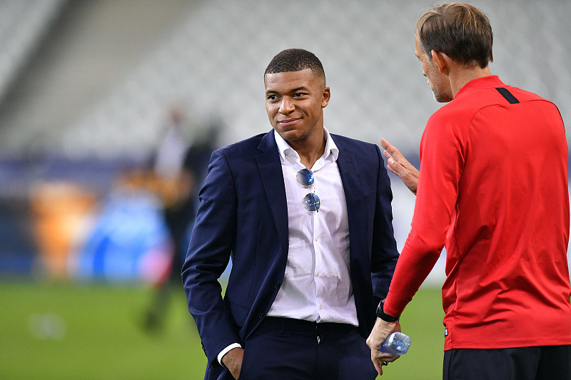 迈阿密热火训练开放日；加时末段伤情更新引欢呼；法甲在即；团队化学反应显著的简单介绍