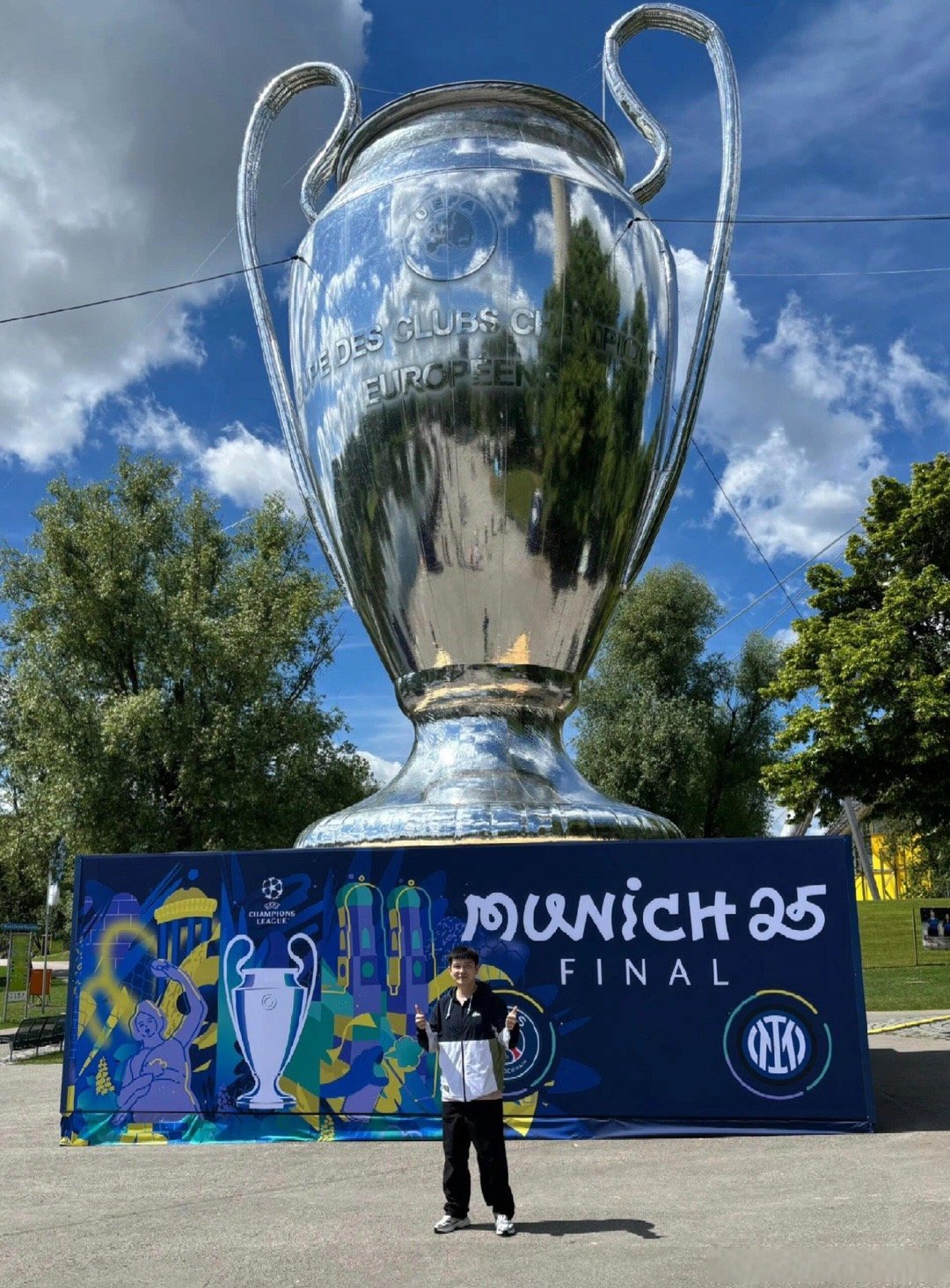 葡超倒计时，巴黎圣日耳曼赛前止住颓势，细节引发关注，话题不断，临场指挥获称赞的简单介绍